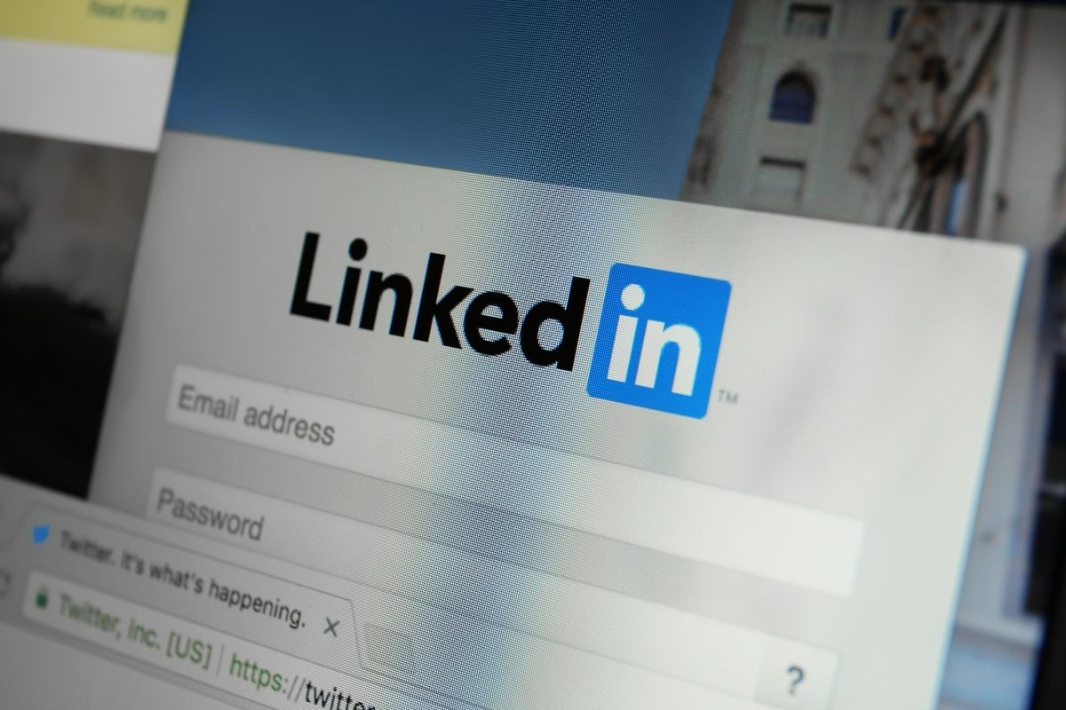 Crear y eliminar grupos en LinkedIn